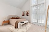 https://images.listonce.com.au/custom/160x/listings/35-brosnan-crescent-strathmore-vic-3041/865/01890865_img_08.jpg?9oQ4YnkgYKU