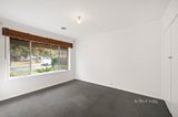 https://images.listonce.com.au/custom/160x/listings/35-croydondale-drive-mooroolbark-vic-3138/537/01727537_img_07.jpg?UBcY4yIw_jQ