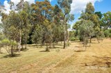 https://images.listonce.com.au/custom/160x/listings/35-diggers-way-elphinstone-vic-3448/695/01896695_img_08.jpg?BbrEX46p-Kg