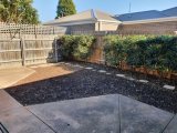 https://images.listonce.com.au/custom/160x/listings/35-edward-street-macleod-vic-3085/877/01929877_img_11.jpg?-jrQvfzwXWE