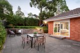 https://images.listonce.com.au/custom/160x/listings/35-ellesmere-parade-rosanna-vic-3084/112/01494112_img_13.jpg?YTNOFHt7Jwg