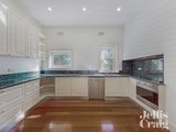 https://images.listonce.com.au/custom/160x/listings/35-fairmont-avenue-camberwell-vic-3124/613/01562613_img_05.jpg?DiMCKk4wvfU