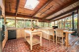 https://images.listonce.com.au/custom/160x/listings/35-floriston-grove-eltham-vic-3095/223/01951223_img_05.jpg?mORHffRkmUk