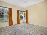 https://images.listonce.com.au/custom/160x/listings/35-frater-street-kew-east-vic-3102/964/01684964_img_07.jpg?qVXZfEmJQ-8