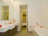 https://images.listonce.com.au/custom/160x/listings/35-fyans-street-south-geelong-vic-3220/368/01699368_img_05.jpg?SaCP5Ia_XoU