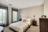 https://images.listonce.com.au/custom/160x/listings/35-grandview-road-box-hill-south-vic-3128/947/00476947_img_09.jpg?MShGNLBgIb4