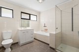 https://images.listonce.com.au/custom/160x/listings/35-graylea-avenue-herne-hill-vic-3218/523/01698523_img_06.jpg?CNB_wMcJAyc