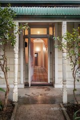 https://images.listonce.com.au/custom/160x/listings/35-hardy-street-brunswick-vic-3056/475/01111475_img_03.jpg?n_Yw04M8LOI