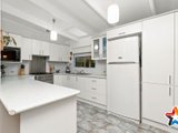 https://images.listonce.com.au/custom/160x/listings/35-heath-avenue-mount-evelyn-vic-3796/431/01526431_img_04.jpg?YMvKxhDnJhs