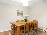 https://images.listonce.com.au/custom/160x/listings/35-heath-avenue-mount-evelyn-vic-3796/431/01526431_img_06.jpg?i89_kzbkhPQ