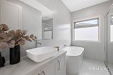https://images.listonce.com.au/custom/160x/listings/35-hedderwick-street-balwyn-north-vic-3104/005/01989005_img_09.jpg?XZ_hDPBUCc0