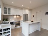 https://images.listonce.com.au/custom/160x/listings/35-highland-crescent-mooroolbark-vic-3138/163/01524163_img_07.jpg?XdOBUjLWQkI