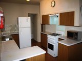 https://images.listonce.com.au/custom/160x/listings/35-inverness-avenue-burwood-vic-3125/779/01743779_img_08.jpg?NwEk_ygWus4