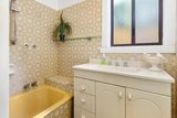 https://images.listonce.com.au/custom/160x/listings/35-irymple-avenue-kew-east-vic-3102/369/01685369_img_11.jpg?hTYFuY6HtAk