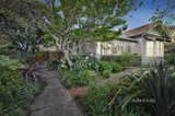 https://images.listonce.com.au/custom/160x/listings/35-jasper-road-bentleigh-vic-3204/708/01582708_img_12.jpg?37DL7p12ZbI