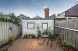 https://images.listonce.com.au/custom/160x/listings/35-jervois-street-st-kilda-east-vic-3183/522/01556522_img_08.jpg?PenYUytnynk