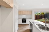 https://images.listonce.com.au/custom/160x/listings/35-keats-road-mooroolbark-vic-3138/299/01987299_img_03.jpg?lCm4Q6u1Ld4