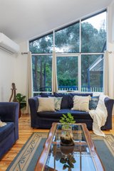 https://images.listonce.com.au/custom/160x/listings/35-kelway-crescent-eltham-north-vic-3095/550/01123550_img_04.jpg?JCIvAf7uq3w