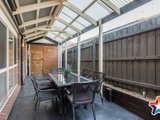 https://images.listonce.com.au/custom/160x/listings/35-kingsburgh-lane-lilydale-vic-3140/521/01529521_img_20.jpg?MToomENCLJ8