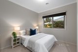 https://images.listonce.com.au/custom/160x/listings/35-le-page-run-south-morang-vic-3752/147/01628147_img_08.jpg?yyUrzk9U4UQ