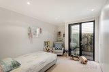 https://images.listonce.com.au/custom/160x/listings/35-leslie-street-richmond-vic-3121/231/00646231_img_08.jpg?PfRAbffeZsM