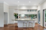https://images.listonce.com.au/custom/160x/listings/35-mckinnon-road-mckinnon-vic-3204/583/01054583_img_06.jpg?509GQUOcDUk
