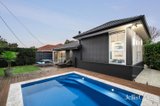https://images.listonce.com.au/custom/160x/listings/35-mcswain-street-parkdale-vic-3195/426/01769426_img_14.jpg?HhT_eSsvUOg