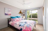 https://images.listonce.com.au/custom/160x/listings/35-melrose-avenue-coldstream-vic-3770/443/01838443_img_07.jpg?0hKsNasGi6Y