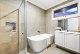 https://images.listonce.com.au/custom/160x/listings/35-mill-avenue-forest-hill-vic-3131/042/01660042_img_12.jpg?U0p5LvvLtjI