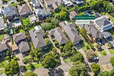 https://images.listonce.com.au/custom/160x/listings/35-minerva-avenue-balwyn-north-vic-3104/101/01685101_img_12.jpg?WtQtlcBznq0