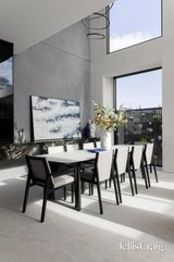 https://images.listonce.com.au/custom/160x/listings/35-rowen-street-glen-iris-vic-3146/984/01980984_img_10.jpg?3wz4ohQ2Z_4