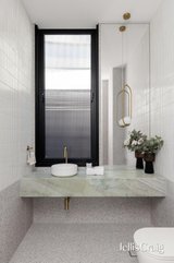 https://images.listonce.com.au/custom/160x/listings/35-rowen-street-glen-iris-vic-3146/984/01980984_img_20.jpg?dcdh8SDSzSY