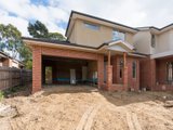 https://images.listonce.com.au/custom/160x/listings/35-ruskin-avenue-croydon-vic-3136/975/01523975_img_02.jpg?NRONRE9k2Nk