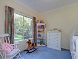 https://images.listonce.com.au/custom/160x/listings/35-silverleaf-place-healesville-vic-3777/450/01525450_img_18.jpg?FZosJ5gxsDg