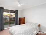 https://images.listonce.com.au/custom/160x/listings/35-smedley-lane-yarra-glen-vic-3775/410/01526410_img_31.jpg?IvIeEikhUh0