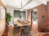 https://images.listonce.com.au/custom/160x/listings/35-smith-avenue-croydon-vic-3136/951/01525951_img_06.jpg?1K7LDvRyocQ