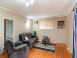 https://images.listonce.com.au/custom/160x/listings/35-swinburne-avenue-mooroolbark-vic-3138/982/01523982_img_04.jpg?Qn4knYo422w