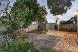 https://images.listonce.com.au/custom/160x/listings/35-tallow-wood-drive-greensborough-vic-3088/061/01622061_img_19.jpg?11JcBAK8fvs