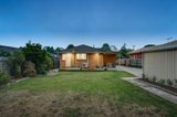 https://images.listonce.com.au/custom/160x/listings/35-toomey-street-vermont-vic-3133/013/00872013_img_10.jpg?ahmRkPz1kT8