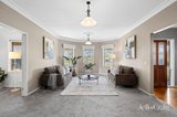 https://images.listonce.com.au/custom/160x/listings/35-trentham-road-tylden-vic-3444/127/01899127_img_07.jpg?ENsm2SQ7TE0