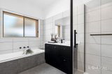 https://images.listonce.com.au/custom/160x/listings/35-trentham-road-tylden-vic-3444/127/01899127_img_18.jpg?4O9MmCp4E58