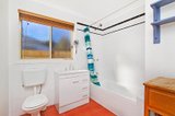 https://images.listonce.com.au/custom/160x/listings/35-victoria-street-trentham-vic-3458/390/00092390_img_08.jpg?M8YMk3ZXk28