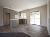 https://images.listonce.com.au/custom/160x/listings/35-whitehorse-road-mount-clear-vic-3350/969/01575969_img_01.jpg?fLGBJ56zHso