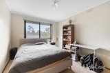 https://images.listonce.com.au/custom/160x/listings/35-yando-street-greensborough-vic-3088/975/01809975_img_08.jpg?2trNHj-u5XM