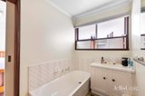 https://images.listonce.com.au/custom/160x/listings/35-yando-street-greensborough-vic-3088/975/01809975_img_09.jpg?oZ9ASujXEAI