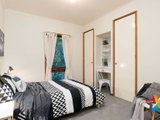 https://images.listonce.com.au/custom/160x/listings/35-york-road-mount-evelyn-vic-3796/637/01524637_img_09.jpg?a9sqkDHuO00