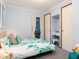 https://images.listonce.com.au/custom/160x/listings/35-york-road-mount-evelyn-vic-3796/637/01524637_img_10.jpg?R3nixZ-IOPo