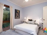 https://images.listonce.com.au/custom/160x/listings/35-york-road-mount-evelyn-vic-3796/637/01524637_img_11.jpg?35augfAN7lM