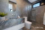 https://images.listonce.com.au/custom/160x/listings/35-york-street-bentleigh-east-vic-3165/516/01927516_img_17.jpg?ZJpE4b3qH2k