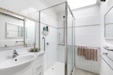 https://images.listonce.com.au/custom/160x/listings/350-scotland-avenue-greensborough-vic-3088/734/01681734_img_11.jpg?FCxXIH1vKSk